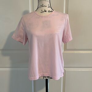 Medium pink tee